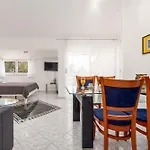 Apartman Pavlak Vir