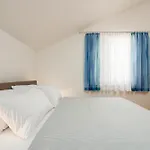 Pavlak Apartman *